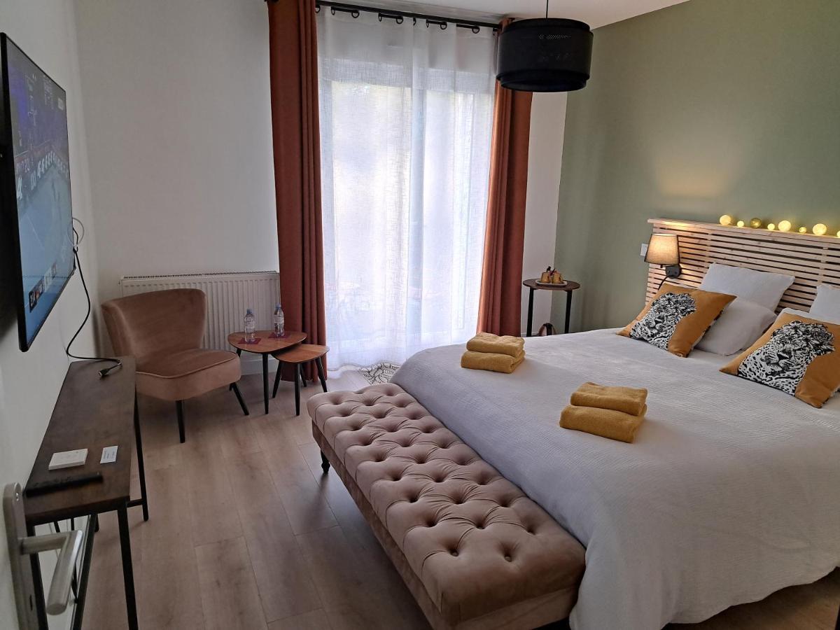 Le Pre Du Buis Bed and Breakfast Yvré-lʼÉvêque Eksteriør billede